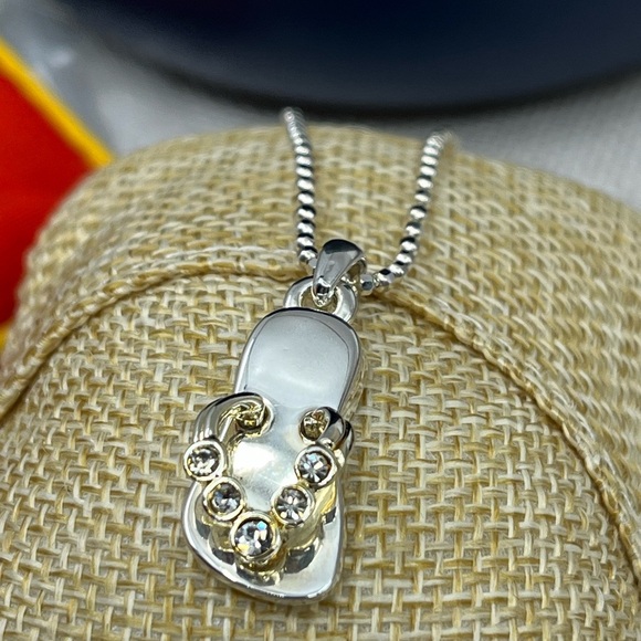 Vintage Sterling Silver Flip-Flop CZ Necklace | Italy 925 | 16” Chain - Picture 6 of 17